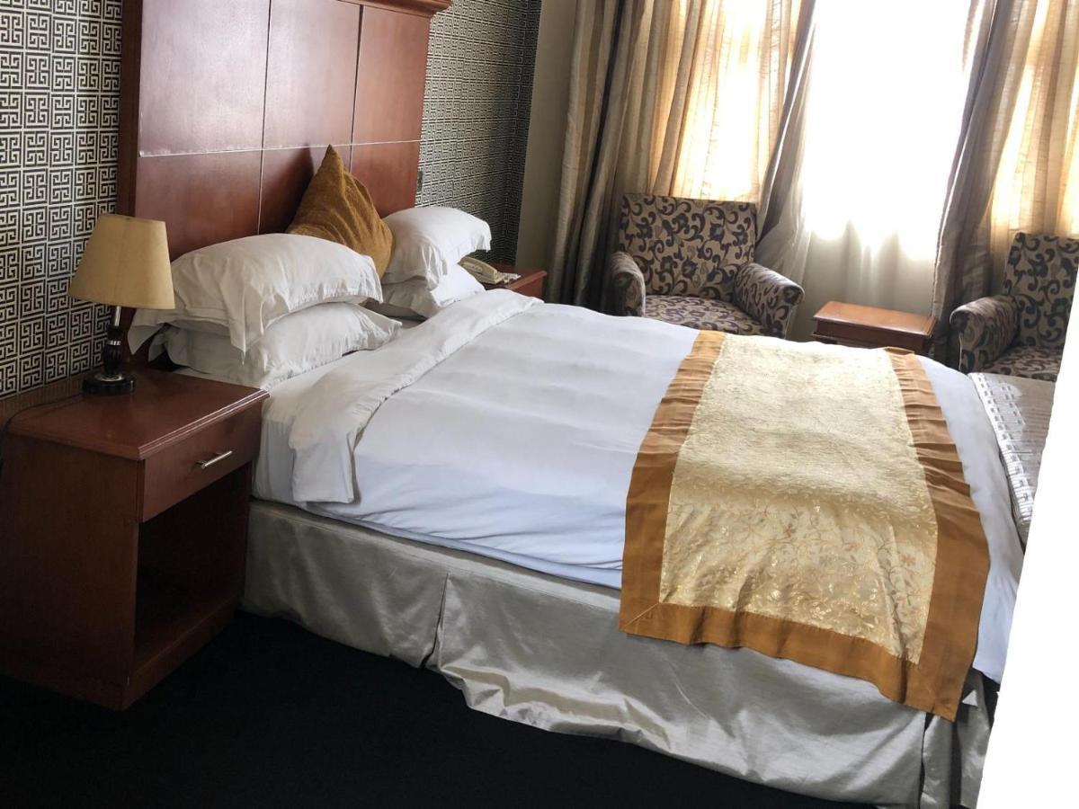 Westwood Hotel Ikoyi Lagos Extérieur photo