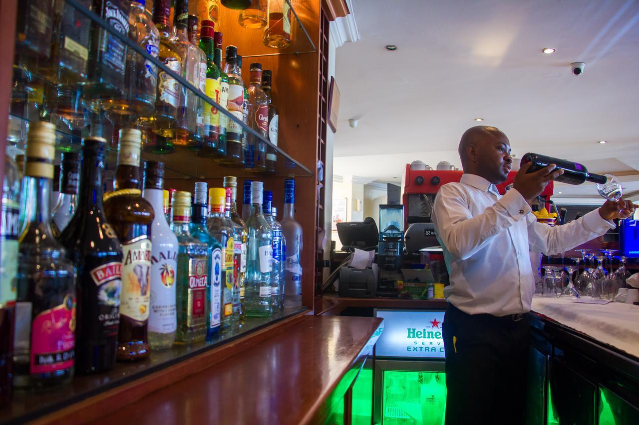 Westwood Hotel Ikoyi Lagos Extérieur photo