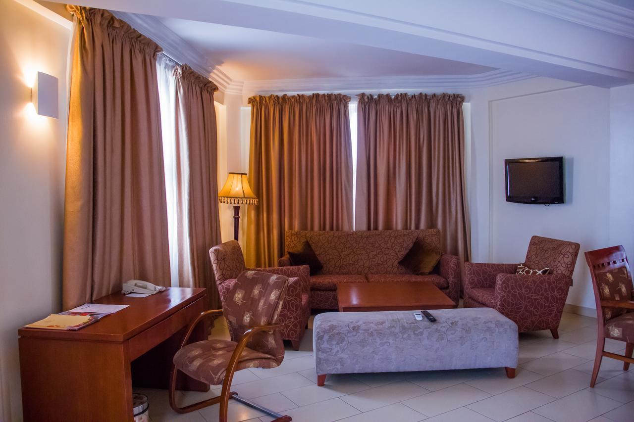Westwood Hotel Ikoyi Lagos Extérieur photo